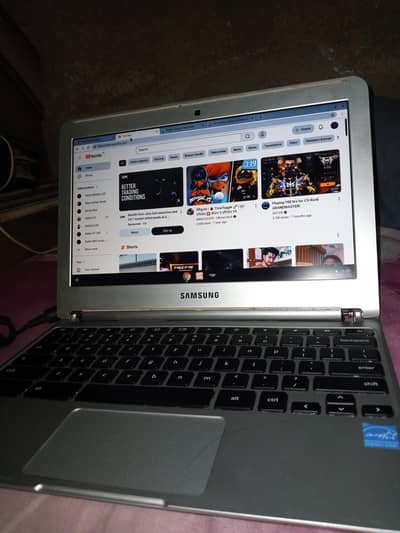 Samsung Chromebook for sale in good condition