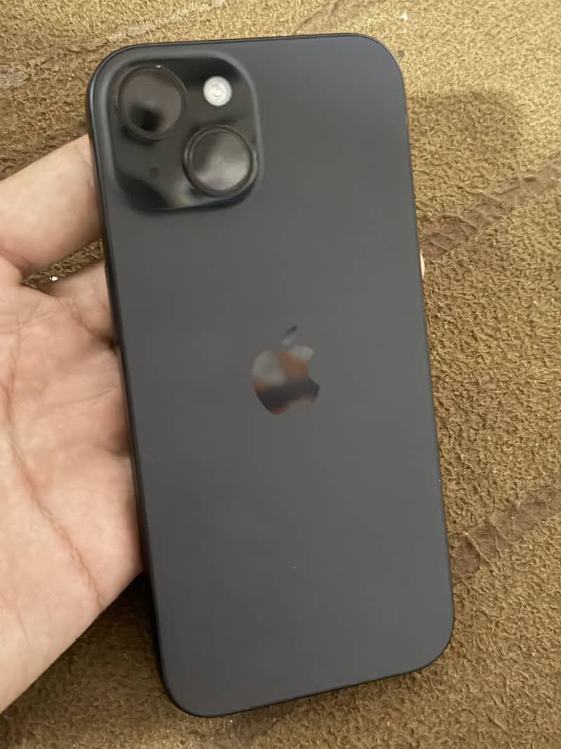 Apple iPhone 15 6