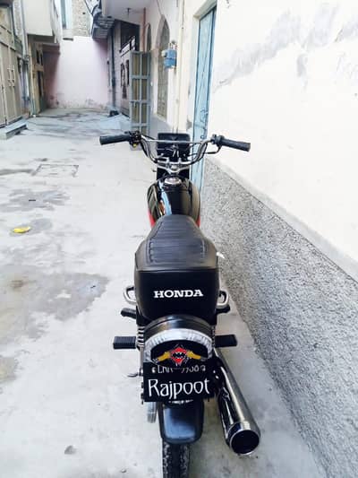 Honda 125cc for sale my WhatsApp 03,29,43,22,017