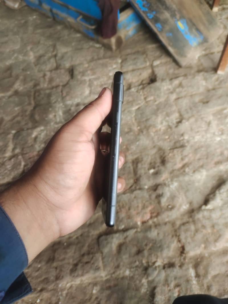 Google Pixel 7a 4