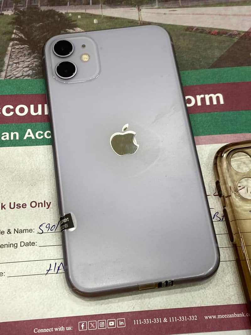 Apple iPhone 11 3