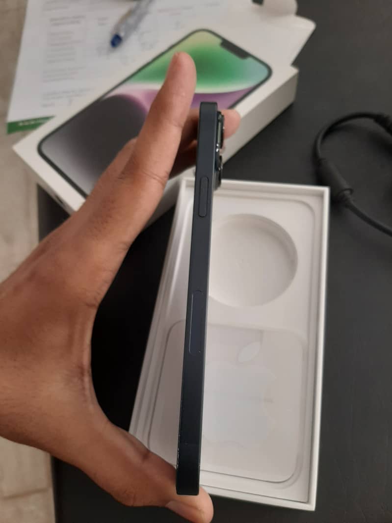 Apple iPhone 14 plus 2