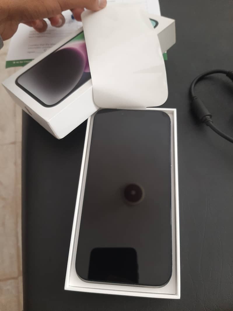 Apple iPhone 14 plus 4