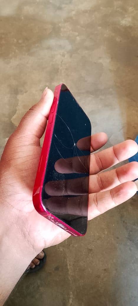 Apple iPhone 14 2