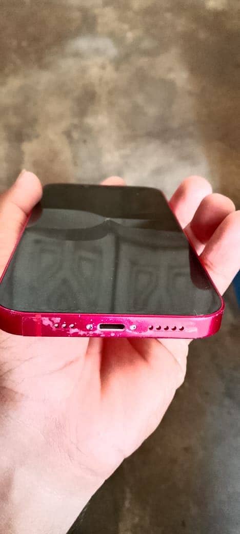 Apple iPhone 14 3