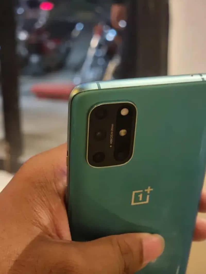 One Plus 8T 1