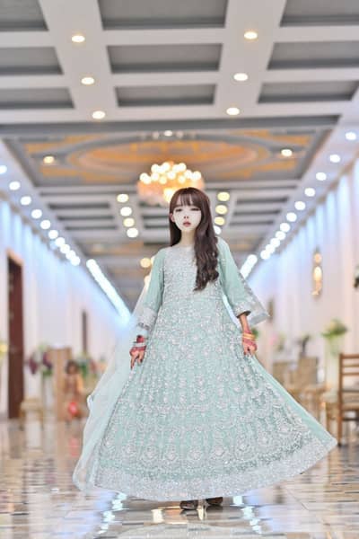 Wedding dress