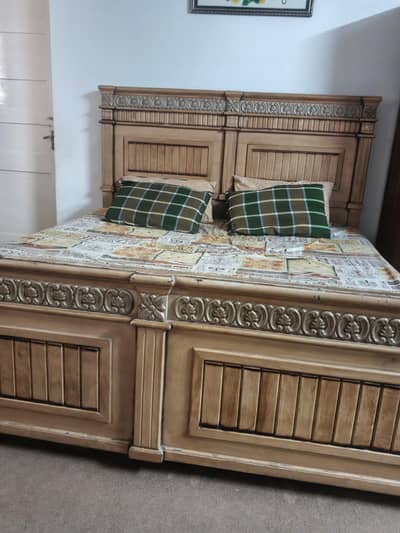 king size bed