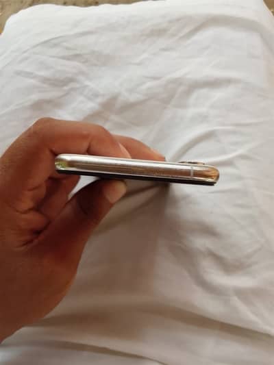 Apple iPhone XS