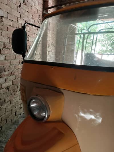 auto Siwa rikshaw 5 gear re paint read add