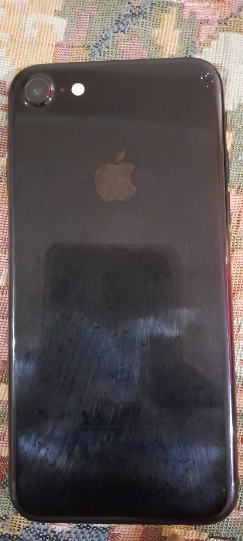 Apple iPhone 7 1