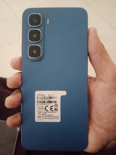 Infinix Hot 60i 6 gb 128 gb