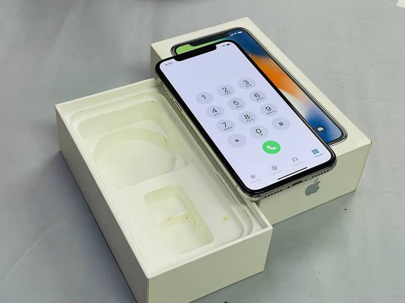 Apple iPhone X 5
