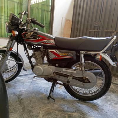 Honda 125 model 2024 total jeniun