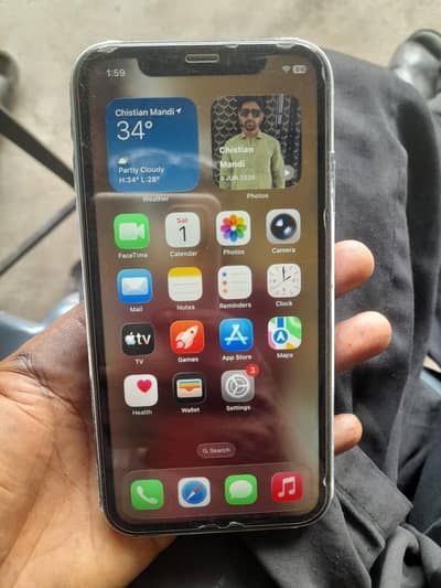 Apple iPhone 11