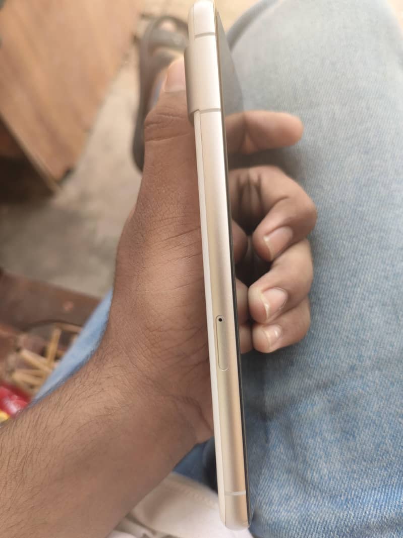 Google Pixel 7 2