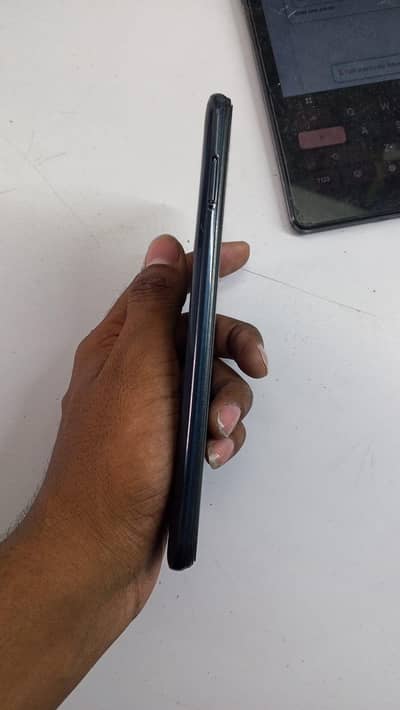 Infinix Hot 9 Play