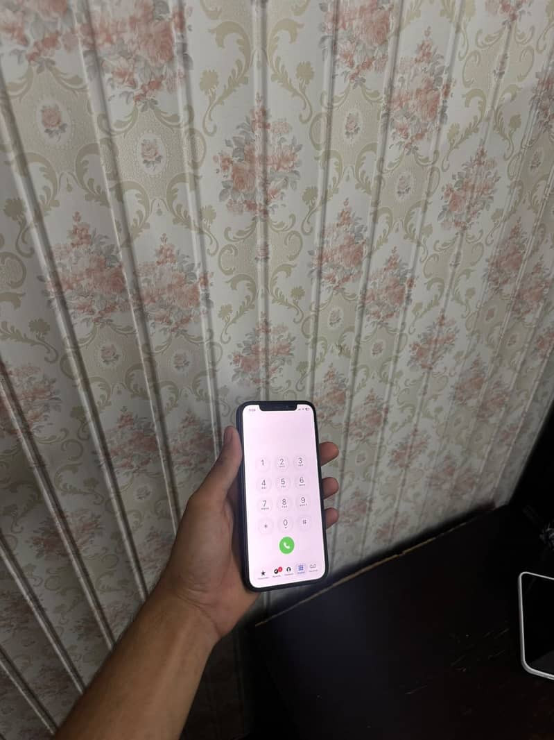 Apple iPhone 12 2