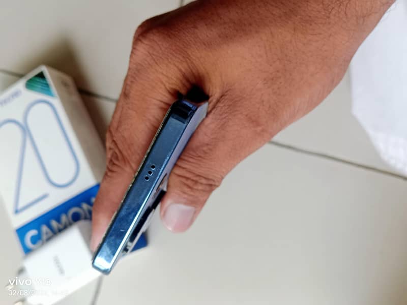 Tecno CAMON 20 2