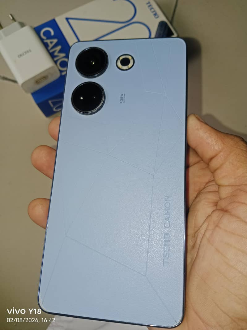 Tecno CAMON 20 7