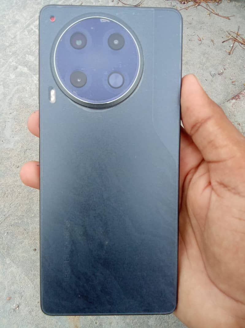 Tecno CAMON 30 2