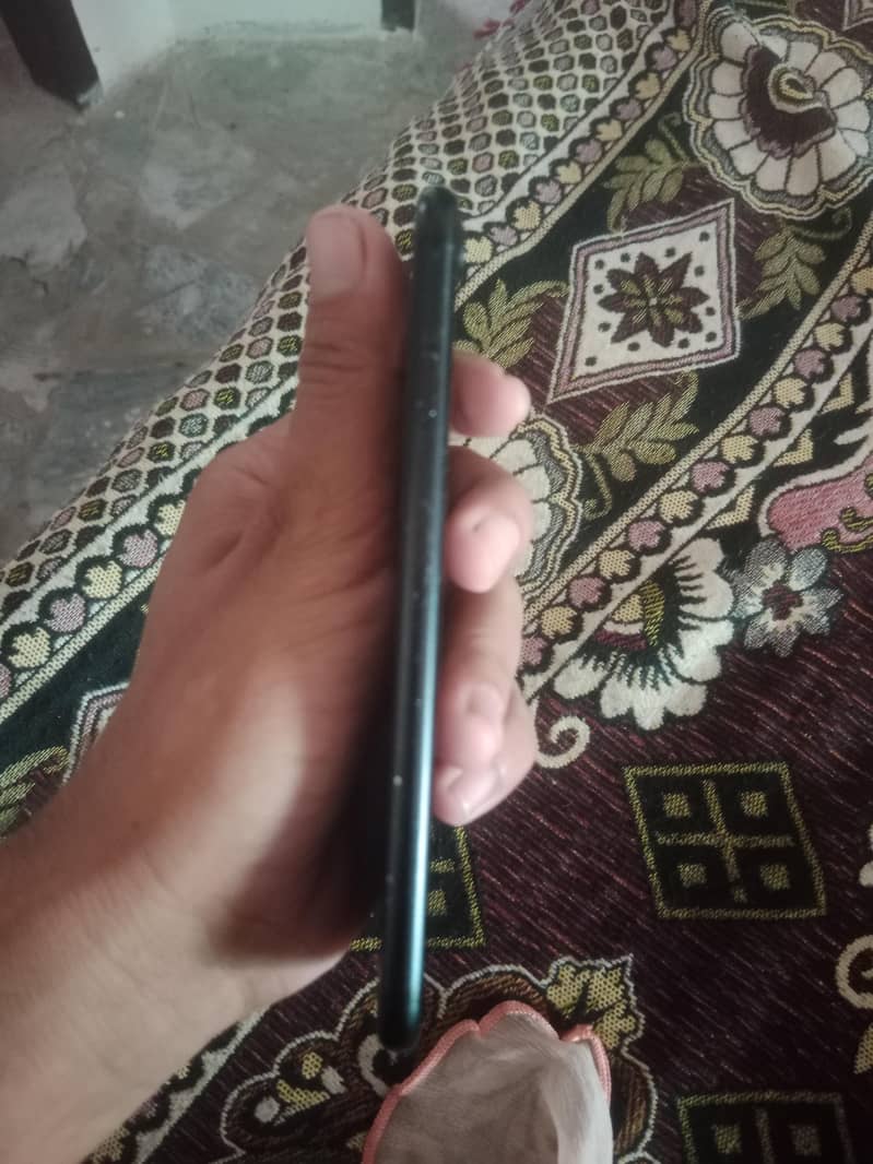 Apple iPhone 7 1