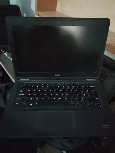Dell Latitude E7250 Laptop