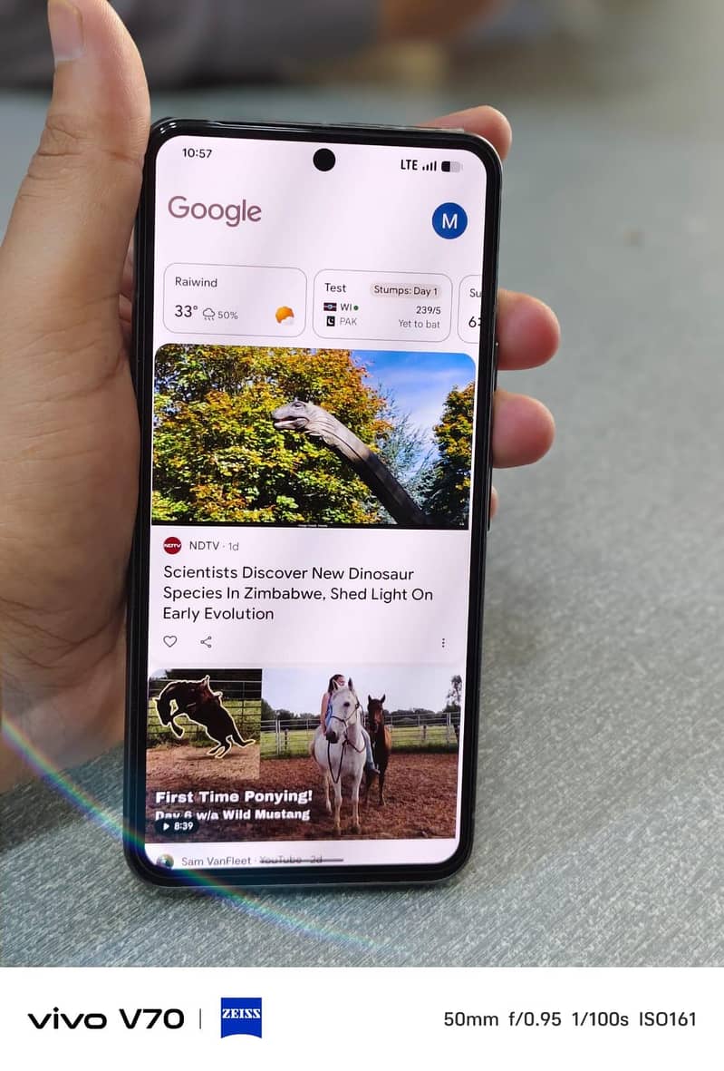 Google Pixel 8 4