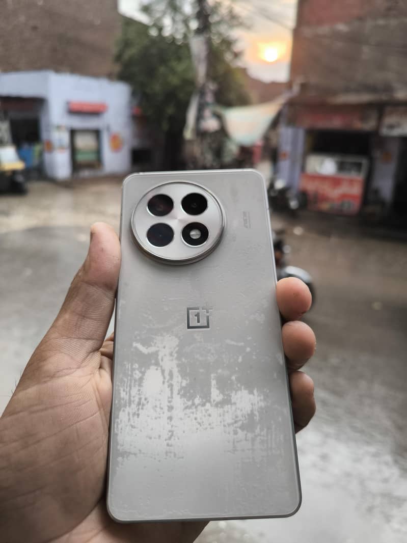 One Plus 13R 1
