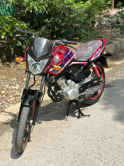 Honda cb f