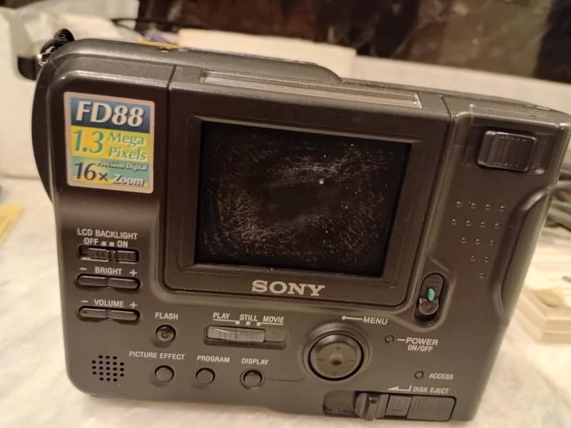 Sony digital camera 7