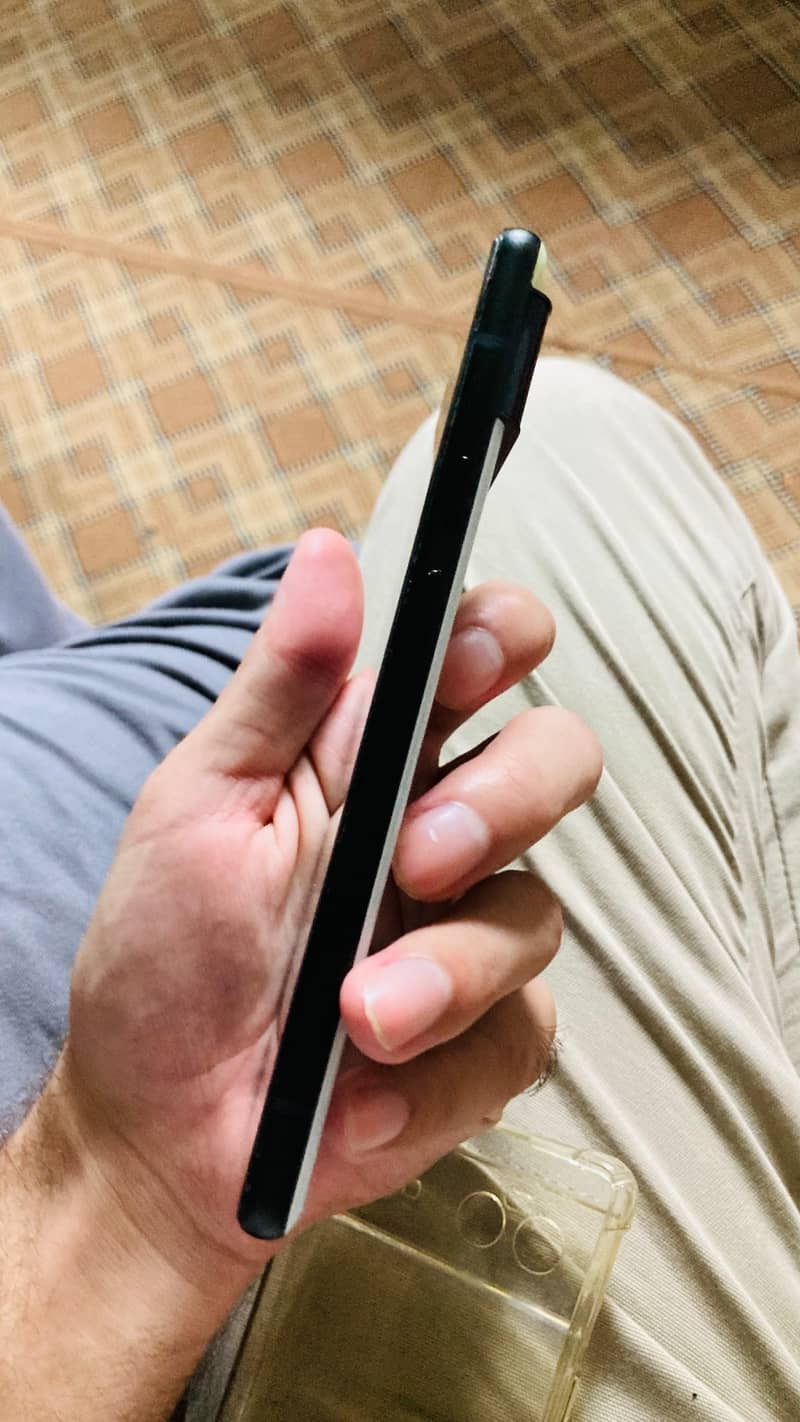 Google pixel 6 4