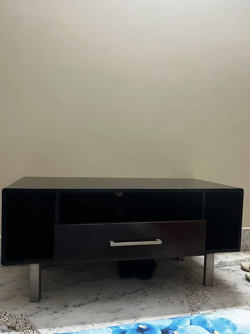 LED table 2