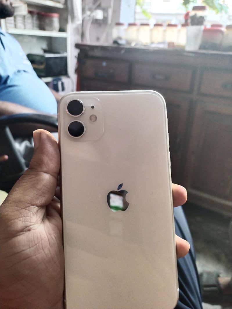 Apple iPhone 11 1