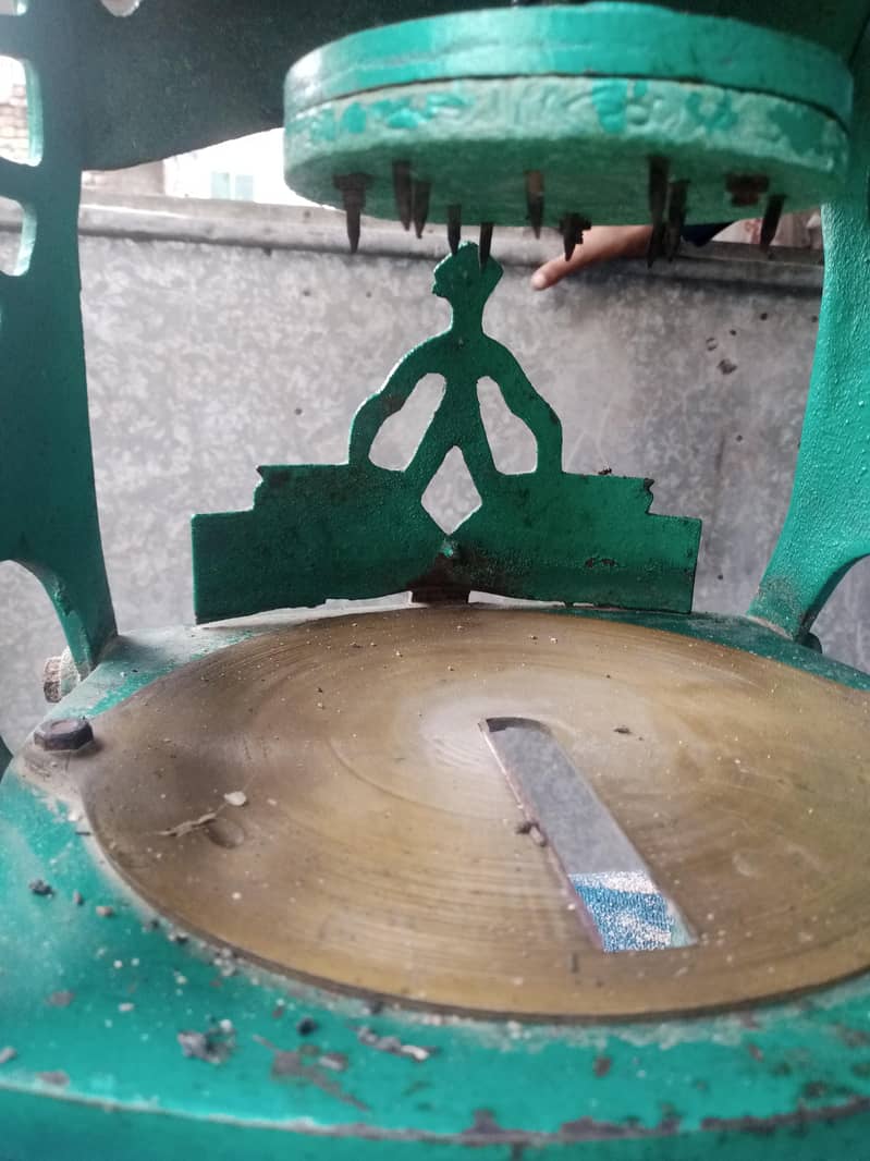 ice cresher machine 2