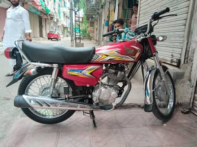 | Honda | CG 125 | Model 2025 | Condition 10/10 |