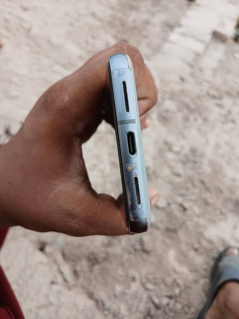 Google Pixel 8 1