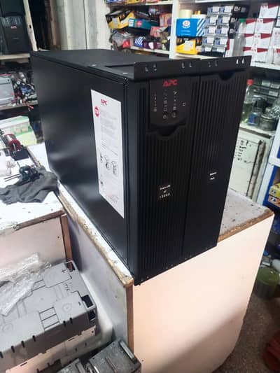 APC Online UPS 10KVA SURT10000XLI 230V ZERO TERANFOR TIME