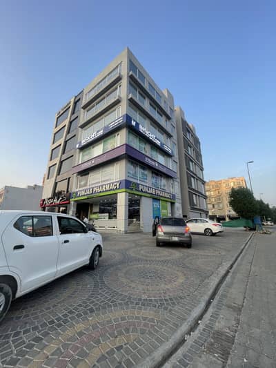 5.99 Marla 5th floor facing main boulevard only for brands