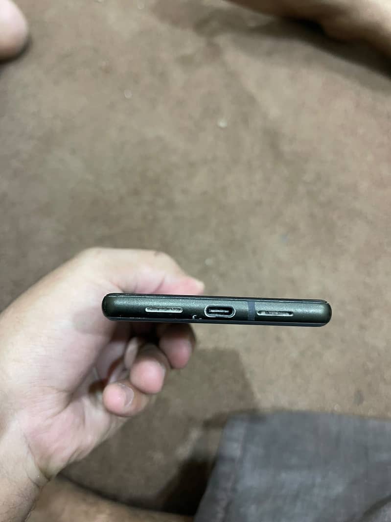 Google Pixel 6 5