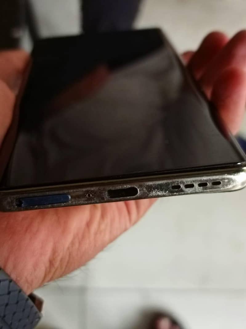 note 40 pro 4