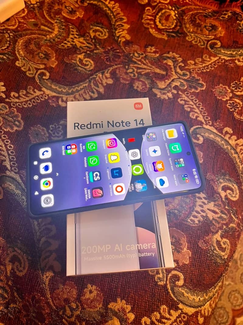 Xiaomi Redmi Note 14 Pro 1