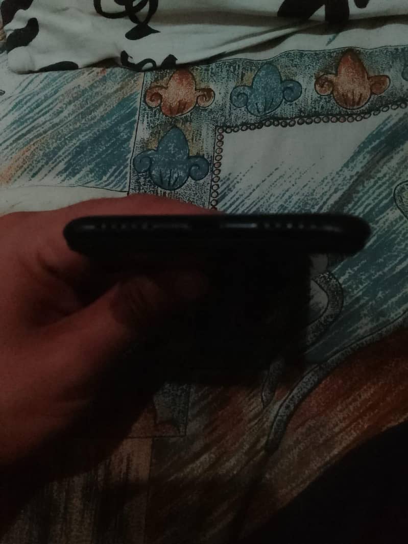 Redme note 6 pro 5