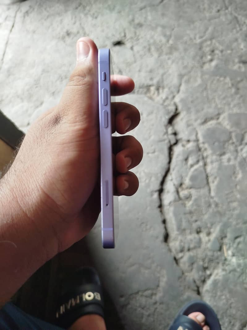 Apple iPhone 12 mini 2