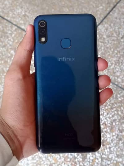 Infinix Hot 8 Lite