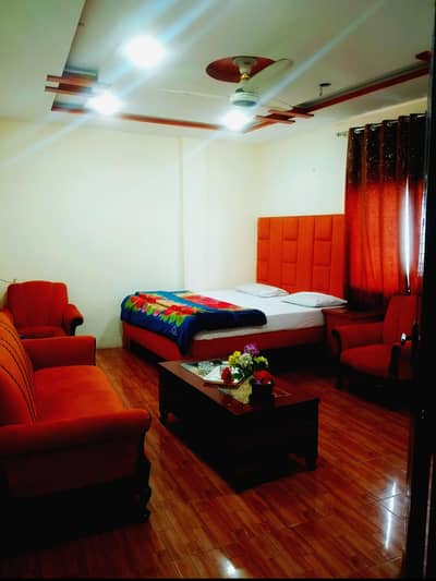 Rooms available couples rooms available