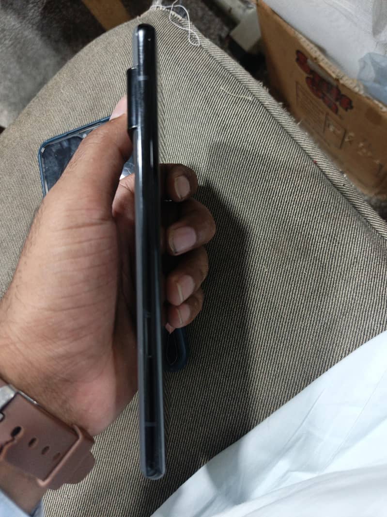 Google Pixel 6 Pro 2