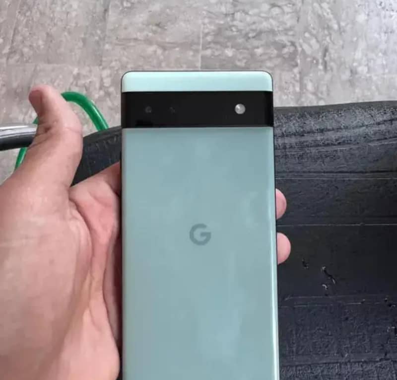 Google Pixel 6a 1