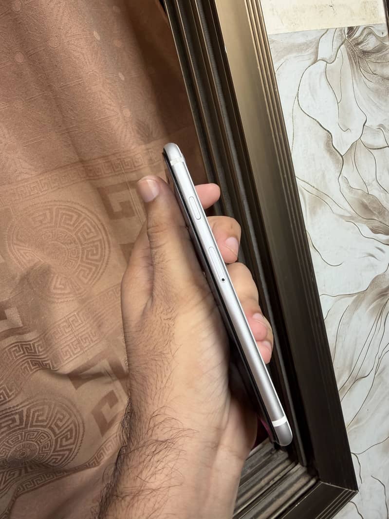Iphone SE 8
