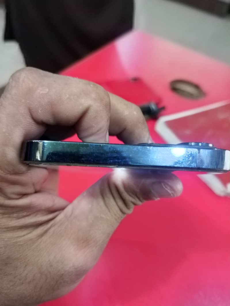 Iphone 12 pro max 5